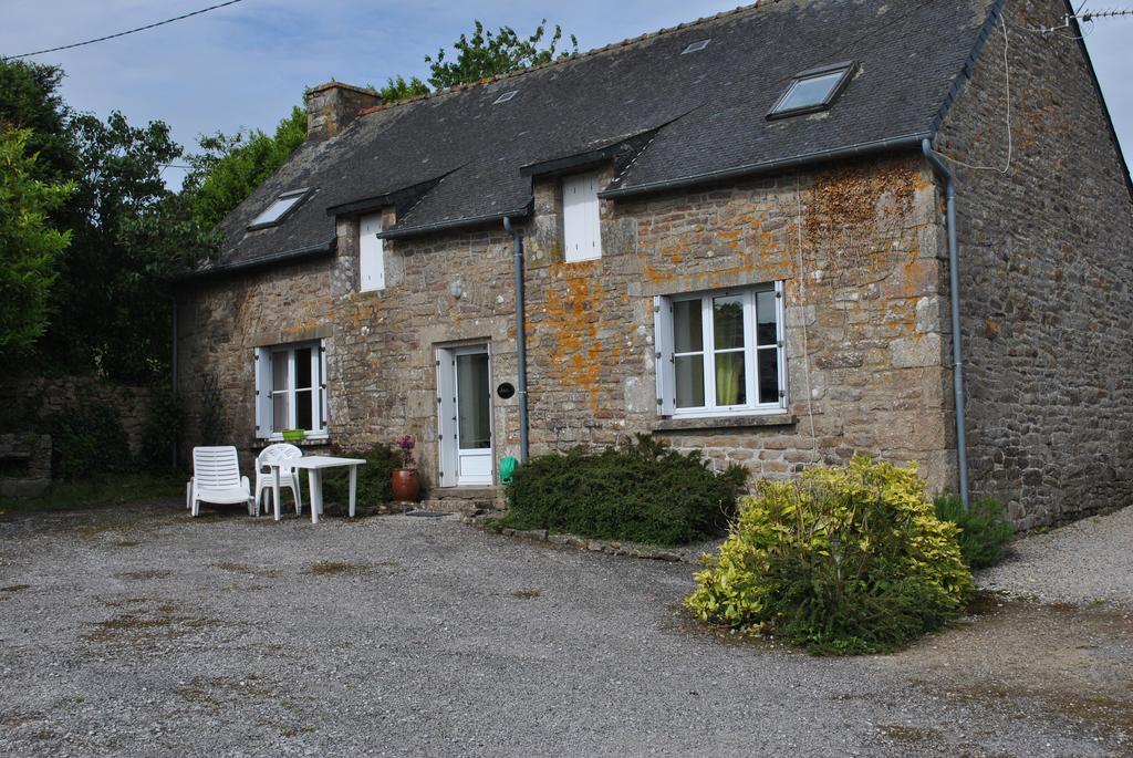 Vila Gite Du Roi Morvan Ploërdut Exteriér fotografie